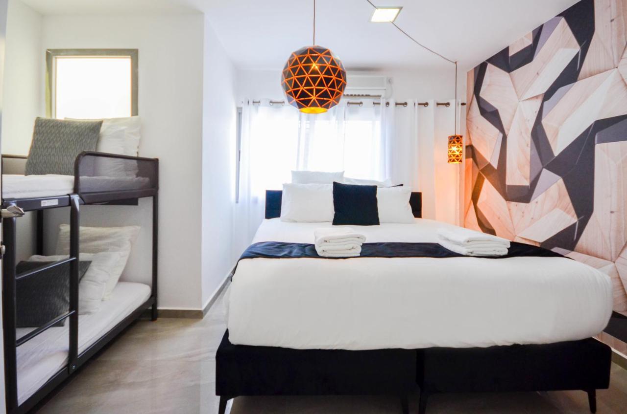 Yalarent Garden With Private Pool Pousada Eilat